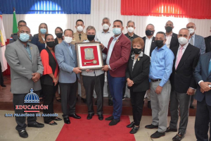 Directora Regional participa en acto entrega de llave a Embajador de Brasil