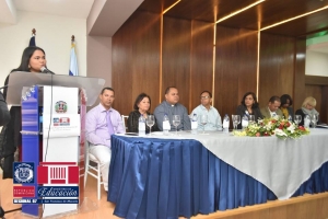 Directora Regional Educaci&oacute;n 07 presenta Memoria de Gesti&oacute;n 1er a&ntilde;o