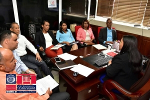 Directora Regional Educaci&oacute;n 07 participa de conferencia V&iacute;a Skype