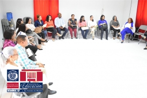 Educaci&oacute;n Secundaria Realiza encuentro con T&eacute;cnicos Docentes Regionales y Distritales