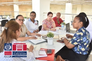 Regional 07 realiza encuentro con T&eacute;cnicos Distritales de Lenguas Extranjeras