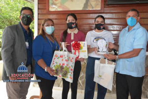 Realizan acto de premiaci&oacute;n Concurso Pinta la Igualdad e inauguran exposici&oacute;n de obras