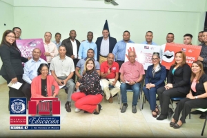 Regional Educaci&oacute;n realiza taller Pr&aacute;cticas inclusiva, Masculinidad Solidaria