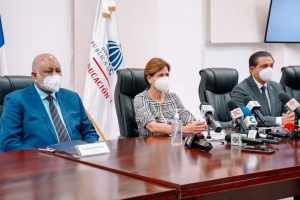 Gobierno reitera reinicio de clases presenciales el pr&oacute;ximo martes 11 de enero.