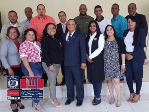 Directora Regional participa en encuentro nacional de Directores Regionales