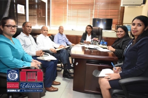 Directora Regional encabeza Reuni&oacute;n Ordinaria con Directores Distritales