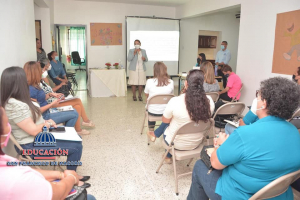 Directora Regional de Educaci&oacute;n 07 participa en segundo d&iacute;a capacitaci&oacute;n en nuevas pruebas psicopedag&oacute;gicas