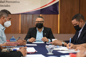 Coordinadores secci&oacute;n curricular participan en encuentro de socializaci&oacute;n