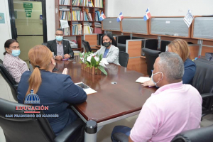 Regional de Educaci&oacute;n 07 recibe miembros oficina Regional Cibao Nordeste de CONANI