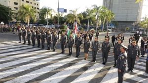 Directora Regional felicita a la Polic&iacute;a Nacional por su aniversario