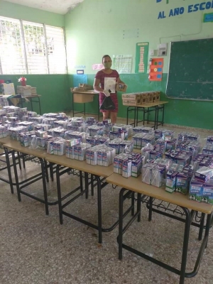 Contin&uacute;a con &eacute;xito entrega de kits de Alimentos Crudos en Centros Educativos Regional 07