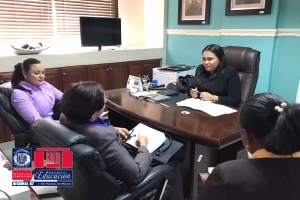 Directora Regional se re&uacute;ne con Directoras que participar&aacute;n en Programa de Formaci&oacute;n