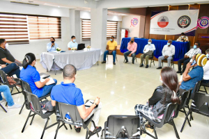 Directora Regional se re&uacute;ne con presidentes seccionales ADP