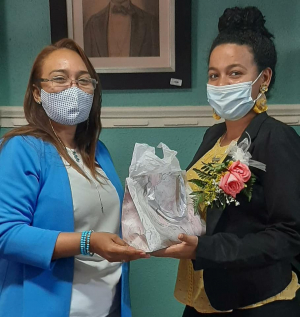 Directora Regional de Educaci&oacute;n 07 felicita a las secretarias en su D&iacute;a