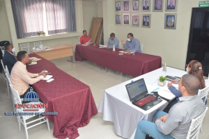 Directora Regional de Educaci&oacute;n 07 realiza encuentro con hom&oacute;logos distritales