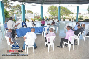 Directora Regional de Educaci&oacute;n 07 participa en encuentro con presidentes seccionales ADP