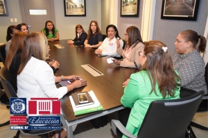 Directora Regional participa en encuentro socializaci&oacute;n Protocolo Actividades Natalicio Juan Pablo Duarte