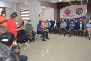Directora Regional de Educaci&oacute;n 07 participa en encuentro de socializaci&oacute;n ante paso Tormenta Elsa por RD