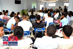 Director DIGEPEP imparte charla en SFM sobre importancia de la Caoba