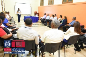 Regional 07 organiza taller sobre Atenci&oacute;n al Usuario