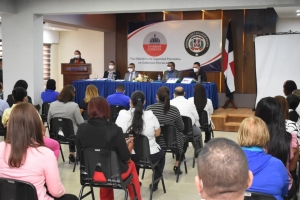Regional de Educaci&oacute;n 07 realiza acto de entrega de certificados a participantes en diplomados