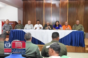 Directora Regional 07 participa en rueda de prensa ante posible paso tormenta